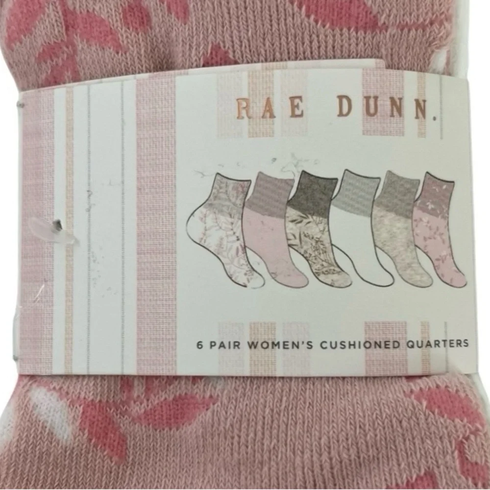 Rae Dunn Women's Cushioned Quarters  Socks 6 pair NIP